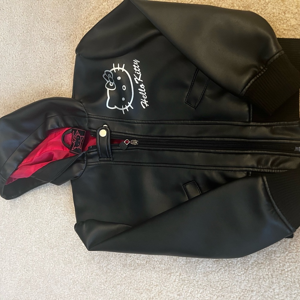 Hello Kitty jacket - Picture 3 of 4